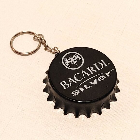 BACARDI Silver Bottle Opener Keychain Bottle Cap Shape - Picture 1 of 2